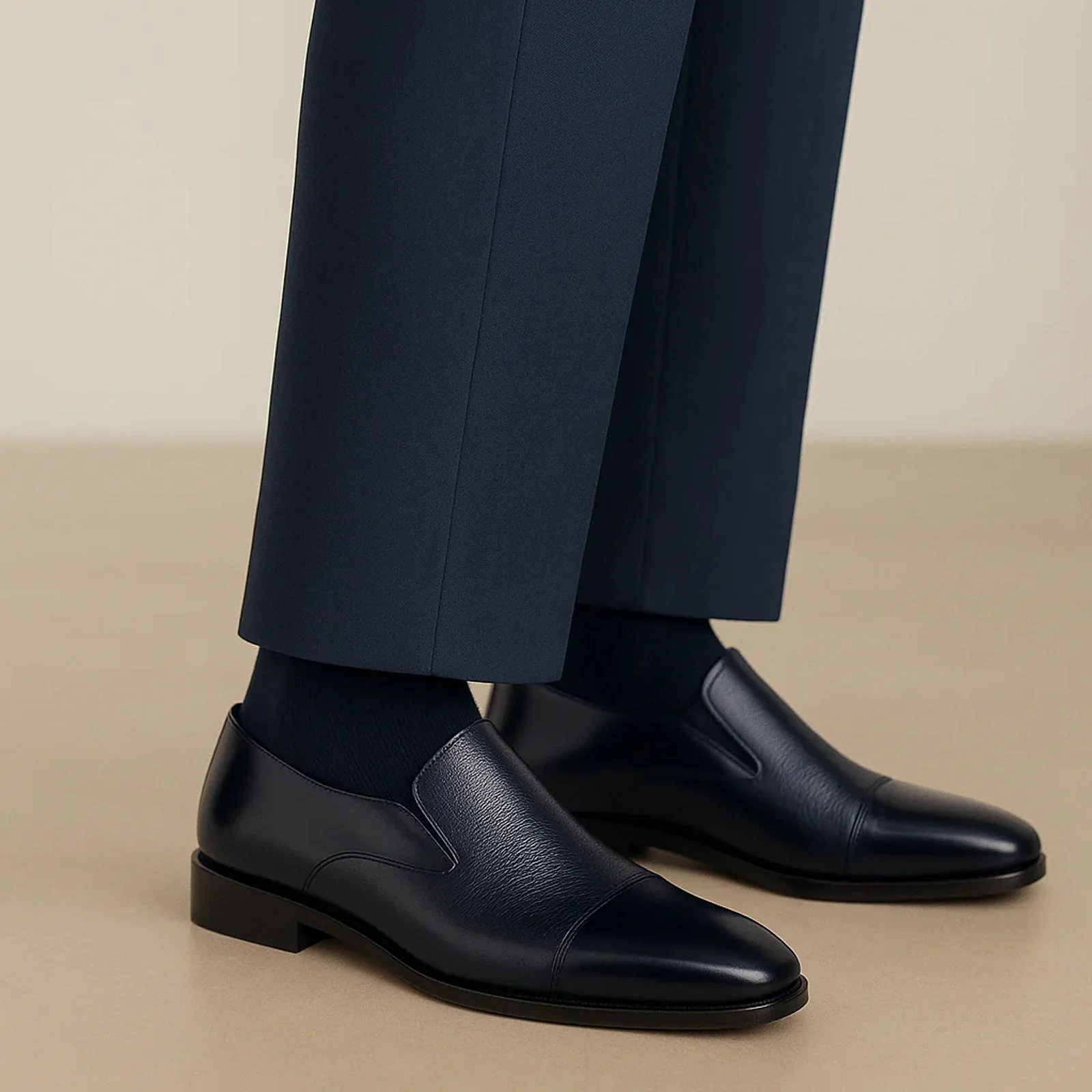 Men's Belvedere Andreo Italian Deerskin & Nappa Leather Cap Toe Slip On Loafer in Navy - Image 4
