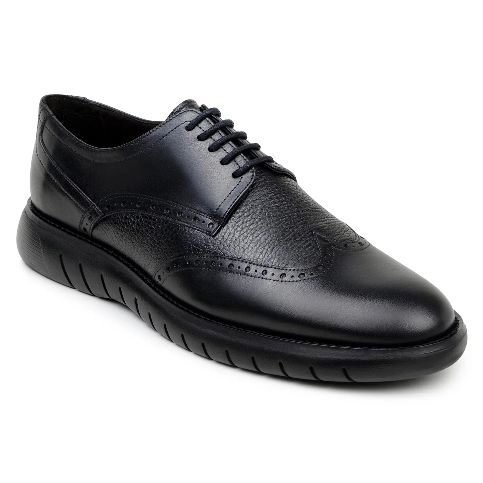 Men's Belvedere Enzo Nappa Leather Casual Wingtip Dress Shoe in Black - Image 2