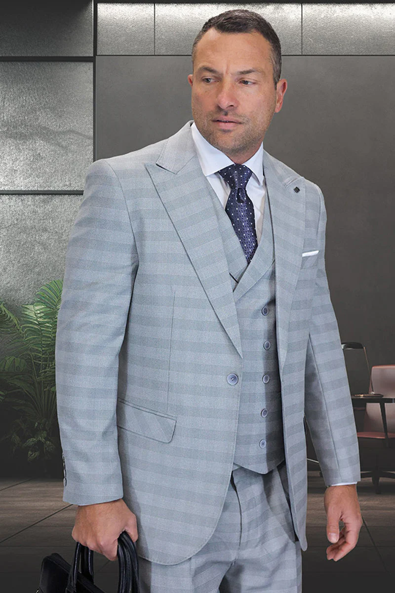 Men's Designer One Button Peak Lapel Wool Suit in Grey Plaid with Double Breasted Vest