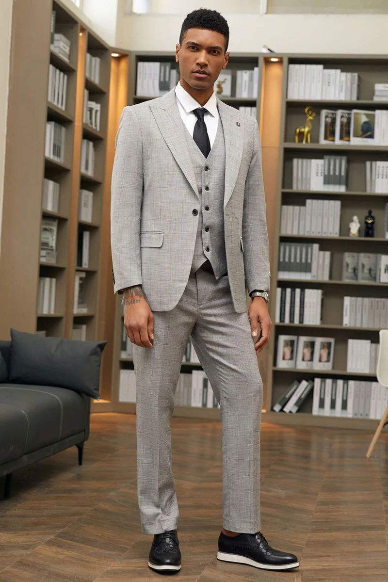 Men's One Button Stacy Adam's Peak Lapel Vested Summer Windowpane Plaid Suit in Grey - Image 2