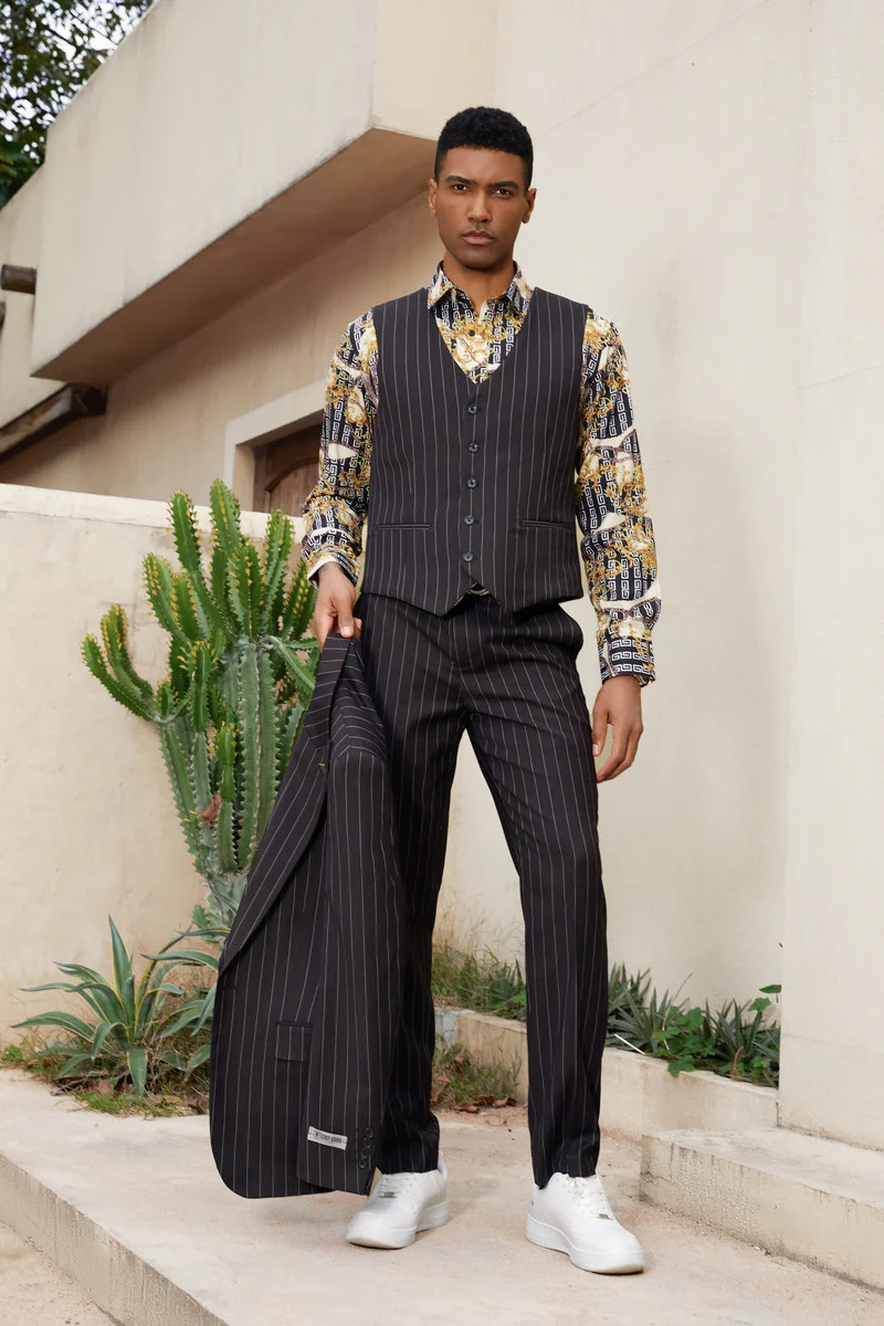 Men's Stacy Adam's One Button Vested Modern Suit in Black Pinstripe - Image 3