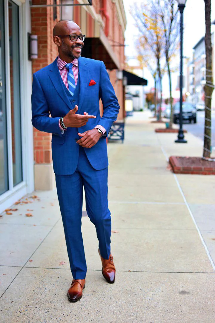 Mens Two Button Classic Fit Vested Suit in Navy Blue Windowpane Plaid - Image 12